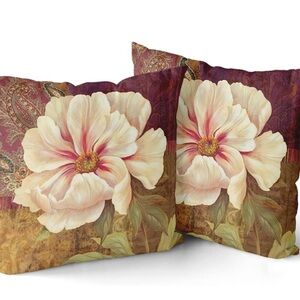 Flower Throw Pillow Covers Vintage Floral Soft Square Pillow 18x18in Set 2 NWT